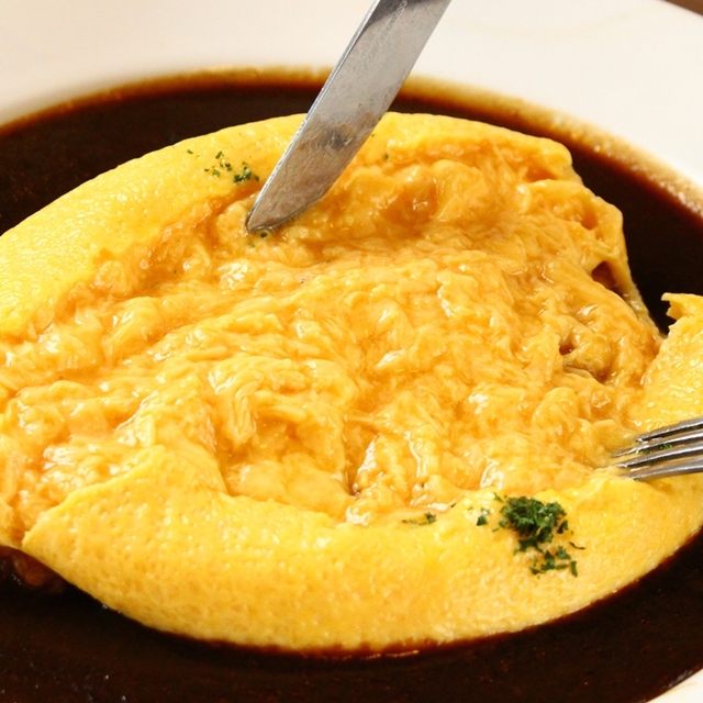 ビッグスマイル（BIG SMILE） - 上挙母（オムライス）の写真（食べログが提供するog:image）