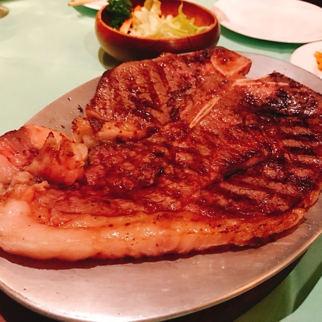 21年版 横浜でステーキランチならここ 元住民おすすめの15店 コスパ リーズナブル 大人向け デート向けなど アニーお祝い体験マガジン By ギフトモール