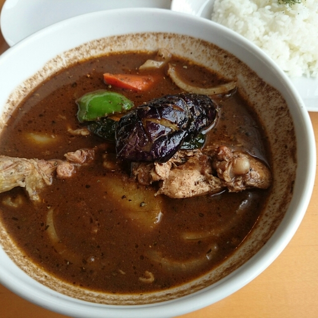 移転 ホワイトベースカフェ White Base Cafe 西御料 スープカレー 食べログ