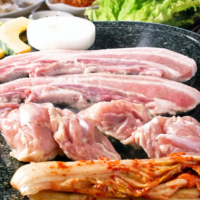 座席 豚かん （トンカン） 東新宿/韓国料理 [食べログ]