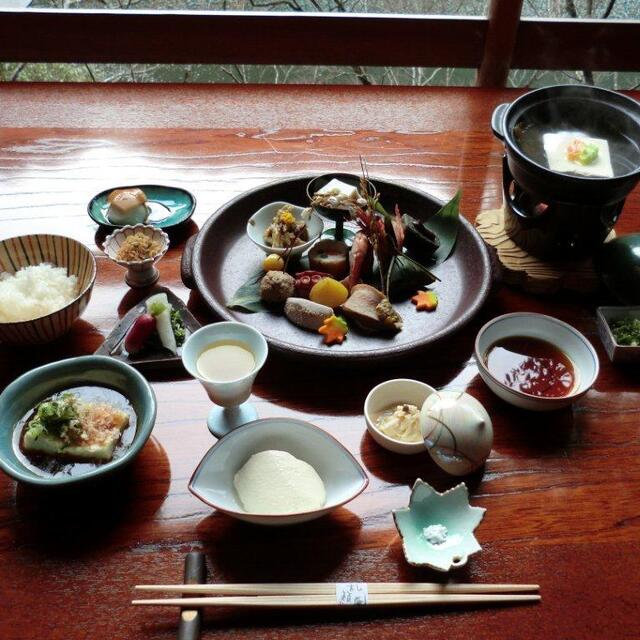 松籟庵 しょうらいあん 嵐山 京福 京料理 食べログ