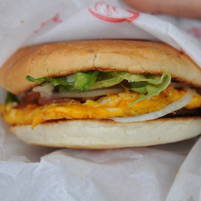 ヒカリ 本店 - 佐世保中央（ハンバーガー）の写真（食べログが提供するog:image）