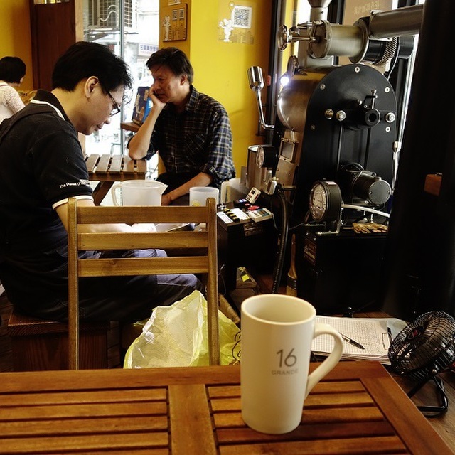 Louisa Coffee 城中店 （路易莎咖啡） - 西門町/コーヒー専門店 食べログ