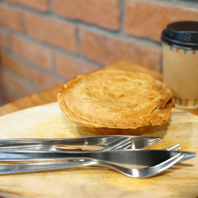 バイロンベイ コーヒー 日本橋店（Byronbay Coffee） - 三越前（カフェ）の写真（食べログが提供するog:image）