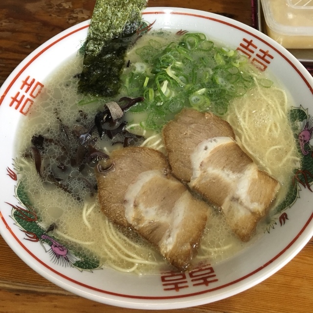 長浜ラーメン一撃 (海老津/ラーメン)