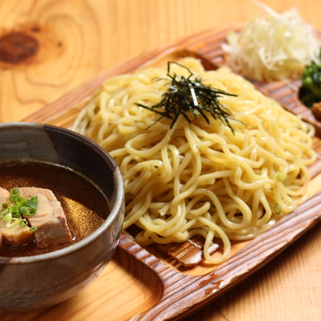 らーめん紫龍 東銀座店 - 東銀座(ラーメン)の写真(食べログが提供するog:image)