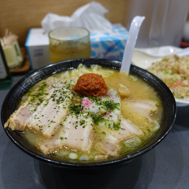 有頂天の元祖 うちょうてんのがんそ 羽前千歳 ラーメン 食べログ