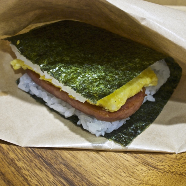 おっぱと沖縄旅行 スパムおにぎりと沖縄そば 오빠との日々