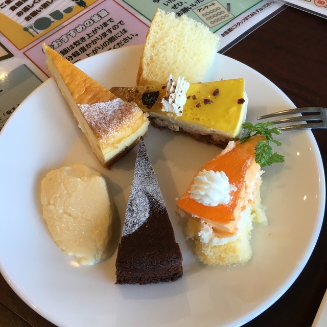 閉店 キャリーアン イオンタウン姶良店 帖佐 バイキング 食べログ