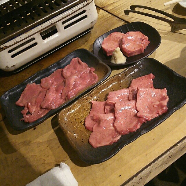 閉店 焼肉世界チャンピオン 南4条店 すすきの 市電 焼肉 食べログ
