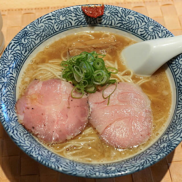 自家製麺 のぼる ラーメン のぼる 新西金沢 ラーメン 食べログ