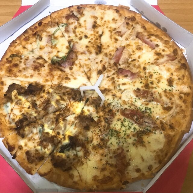 写真 ピザハット 甲府店 Pizza Hut 甲府 ピザ 食べログ