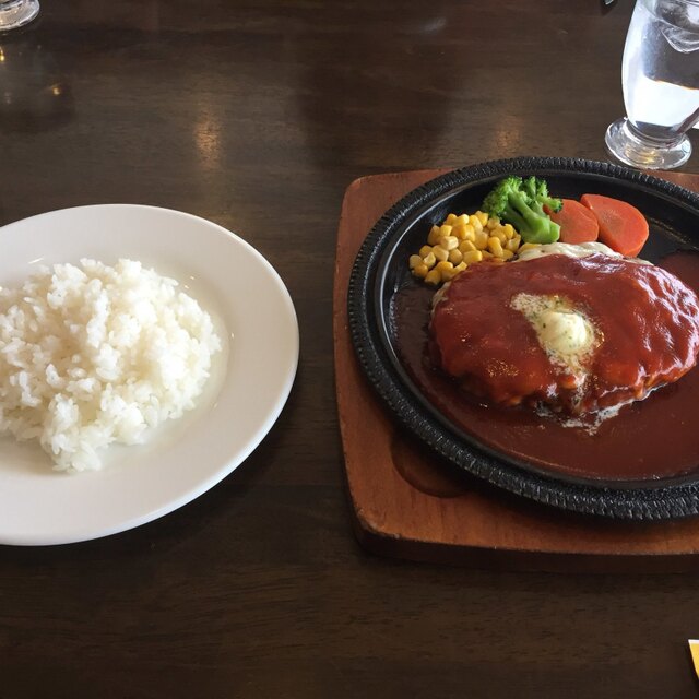 わらじ亭 - 津軽新城(ステーキ)の写真(食べログが提供するog:image)