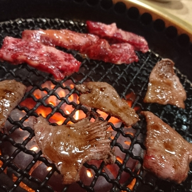 日の出焼肉 滝野 焼肉 食べログ