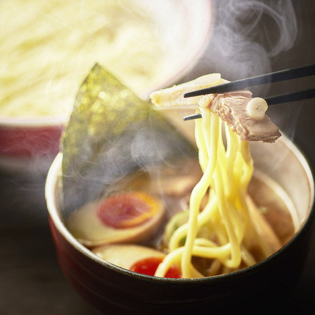 つけ麺屋 やすべえ 新宿店 - 新宿（つけ麺）の写真（食べログが提供するog:image）