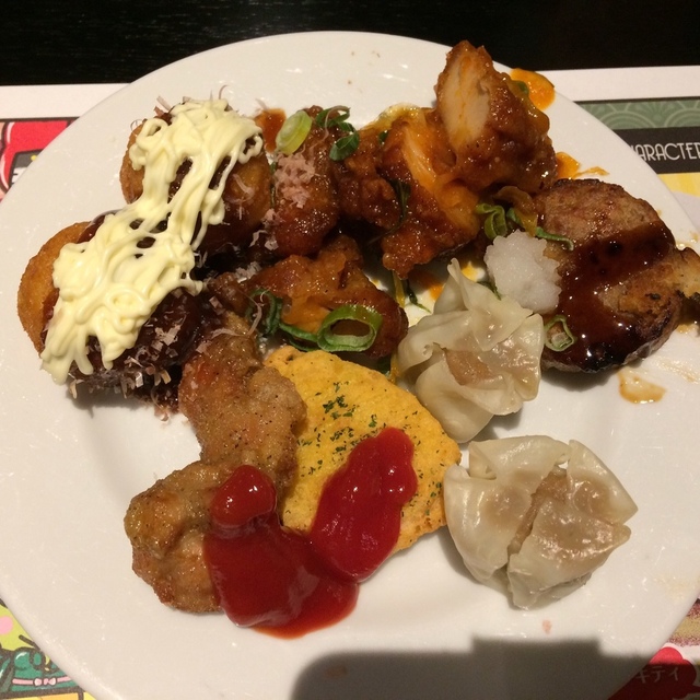 閉店 サンリオキャラクターズ忍宴乱舞 旧店名 Buffet Dining Ninja 忍宴乱舞 京都河原町 ケーキ 食べログ