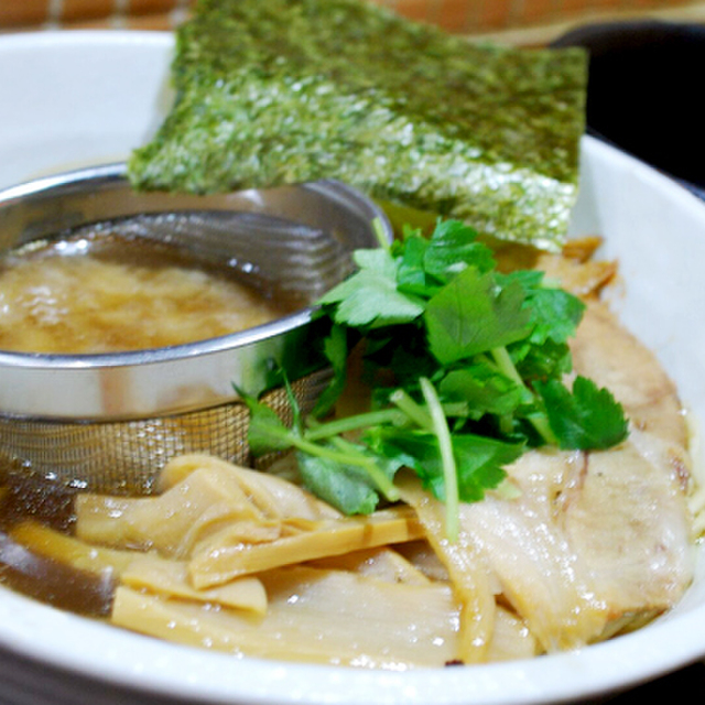 一撃らーめん（いちげき） - 立川南（ラーメン）の写真（食べログが提供するog:image）