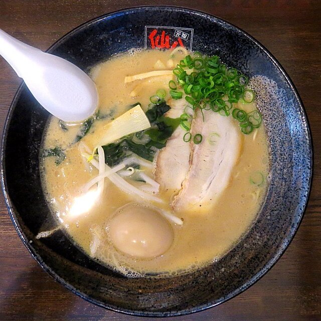 仙八ラーメン - ジヤトコ前（ジヤトコ１地区前）（ラーメン）