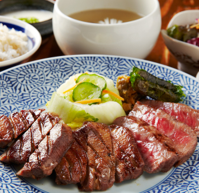 炭焼牛たん東山 仙台本店 旧店名 うまい牛たん東山 あおば通 居酒屋 食べログ