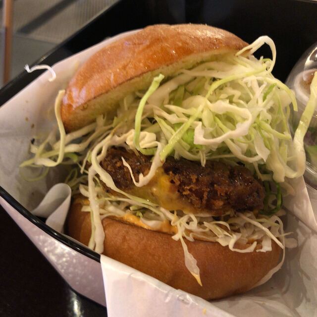 閉店 ヘンリーズ バーガー 秋葉原 Henry S Burger Akihabara 末広町 ハンバーガー 食べログ