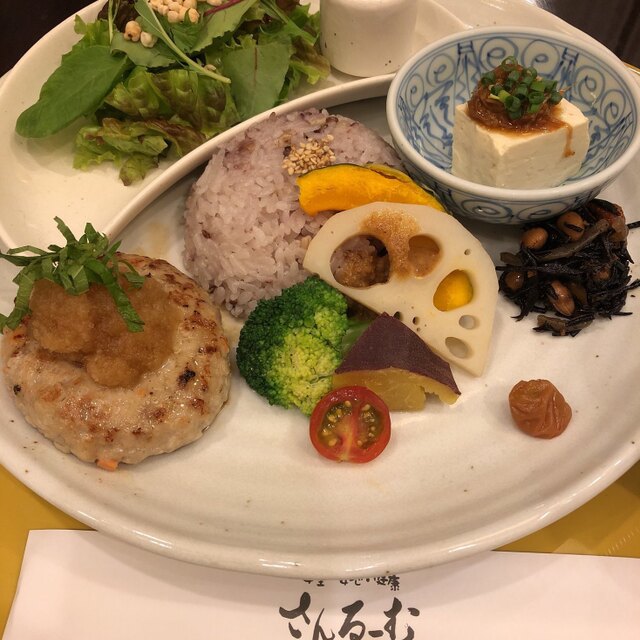 さんるーむ そごう大宮店 大宮 自然食 食べログ