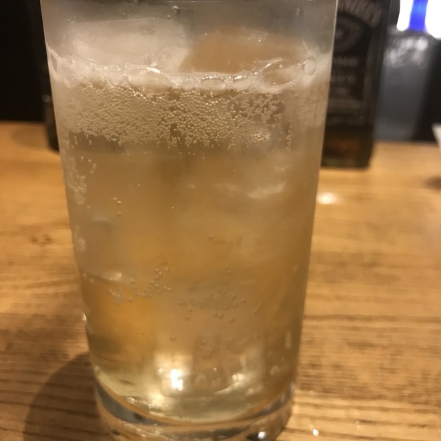 閉店 うにとチーズ酒場 カヴァ 札幌すすきの店 すすきの 市電 ダイニングバー 食べログ