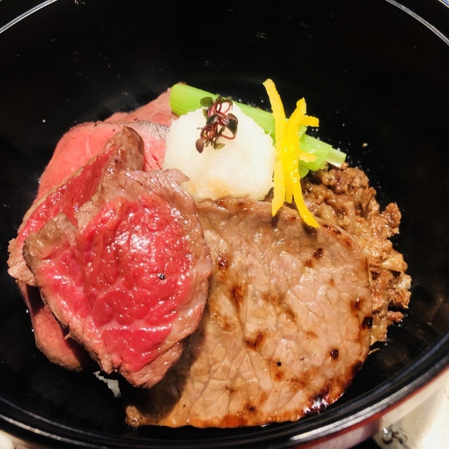 閉店 神楽坂 翔山亭 黒毛和牛贅沢重専門店 新宿本店 ショウザンテイ 新宿西口 牛丼 食べログ
