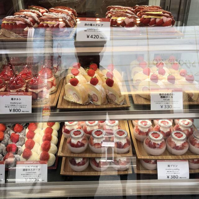 ストロベリーマニア （STRAWBERRY MANIA） 近鉄難波/洋菓子（その他） [食べログ]
