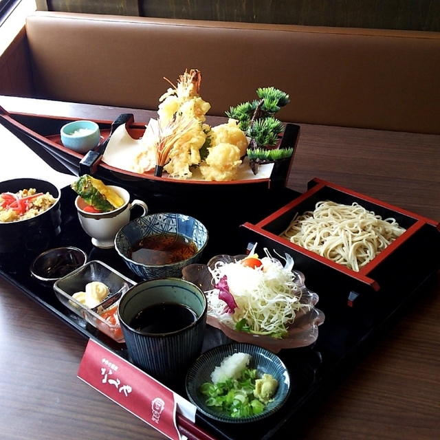 なべや 交通センター前 そば 食べログ