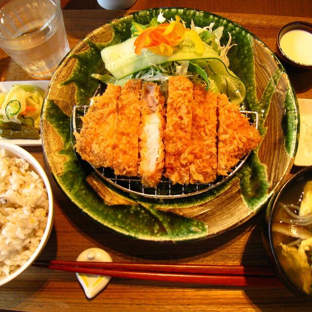 ぽくぽく - 近鉄奈良(とんかつ)の写真(食べログが提供するog:image)