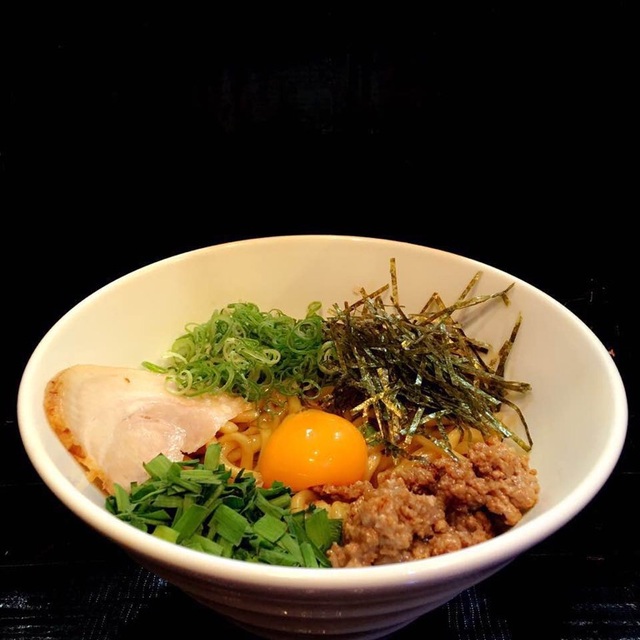 至極の麺 華 北新地 台湾まぜそば 食べログ