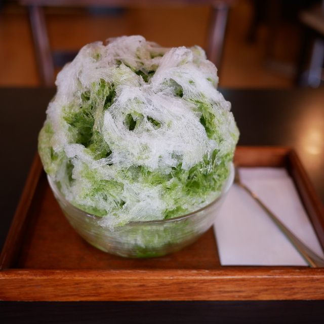 三日月氷菓店 - 柏（かき氷）の写真（食べログが提供するog:image）