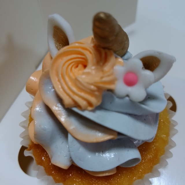 閉店 ロンドン カップケーキ 金沢フォーラス店 London Cupcakes 北鉄金沢 ケーキ 食べログ