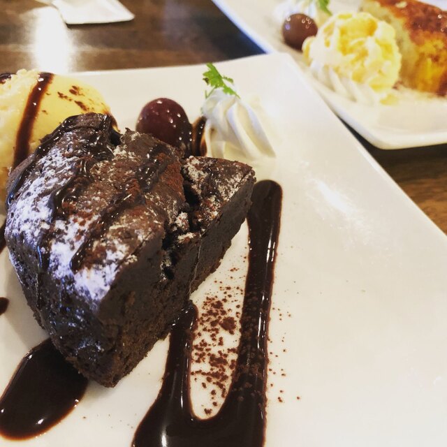 カフェ・コンニチワ ららぽーとTOKYO-BAY店（Cafe KONNICHIWA） - 南船橋（カフェ）の写真（食べログが提供するog:image）
