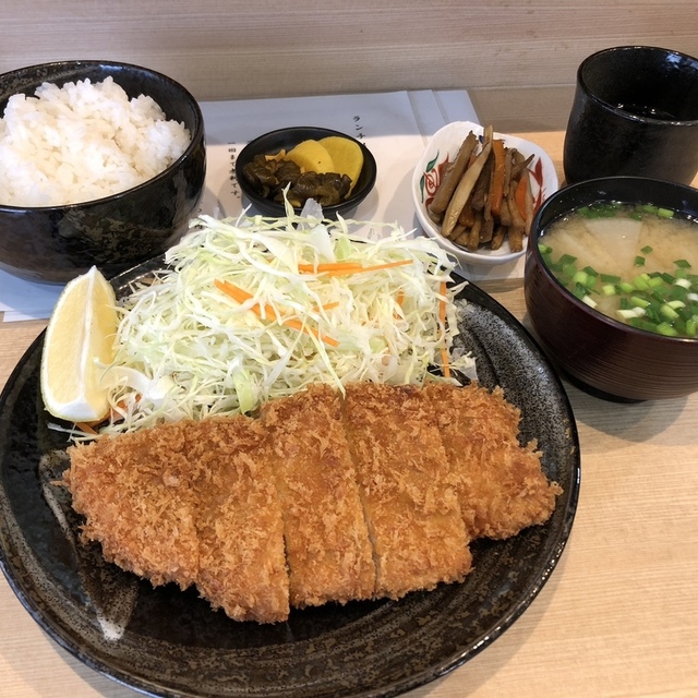 とんかつ あずま - 梅屋敷（とんかつ）の写真（食べログが提供するog:image）