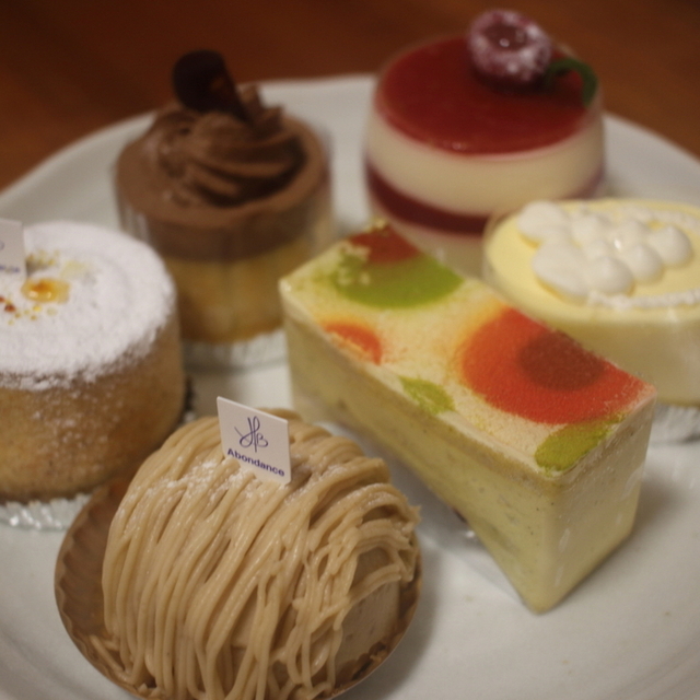 アボンドンス 助信 ケーキ 食べログ