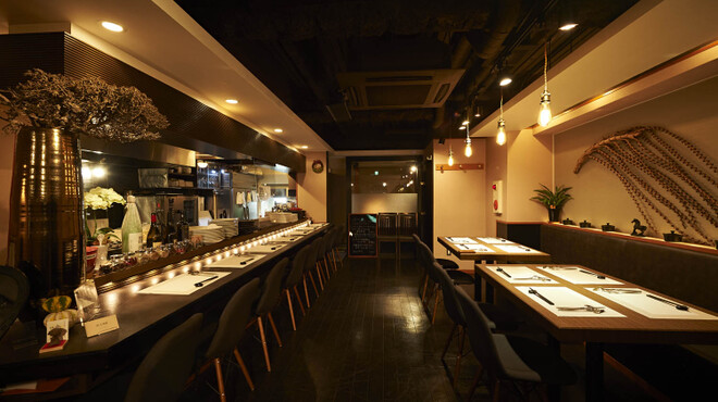 ECURIE - メイン写真: