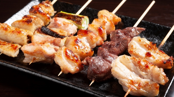 ワインと日本酒 炭火串焼バル 源治 - メイン写真: