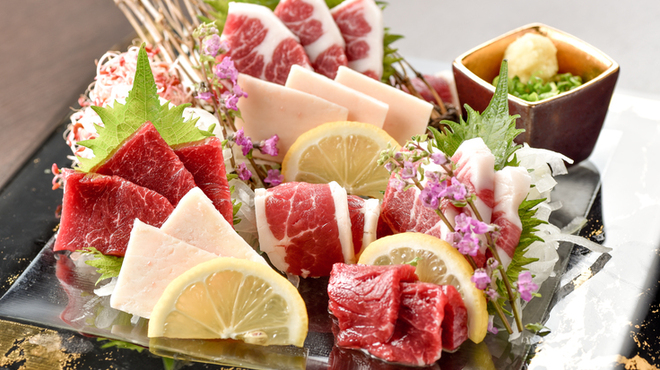 馬桜 銀座通り店 - メイン写真: