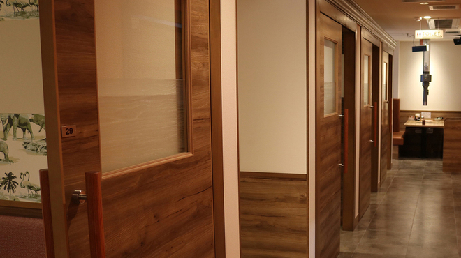 国産牛焼肉くいどん - 内観写真: