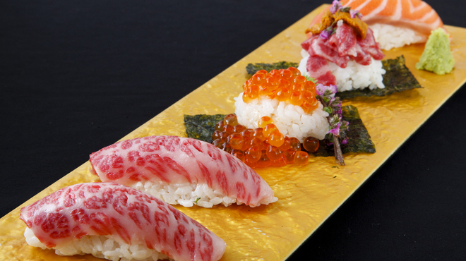 色とり鳥 - メイン写真: