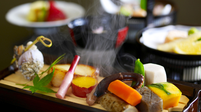 日本料理 熱海 凜 ニホンリョウリ アタミ リン 熱海 懐石 会席料理 食べログ