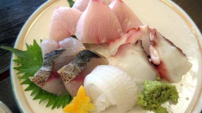 割烹 とよだ - 料理写真:刺身定食の主