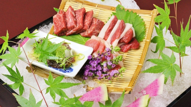 馬肉・活魚・四季旬感 三本松 - メイン写真:
