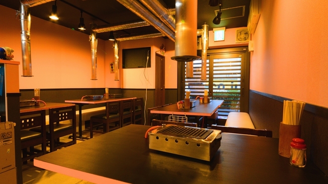 Horumon Ittetsu - 内観写真:全席テーブル席になっています♪ゆったりと焼肉をお楽しみください♪