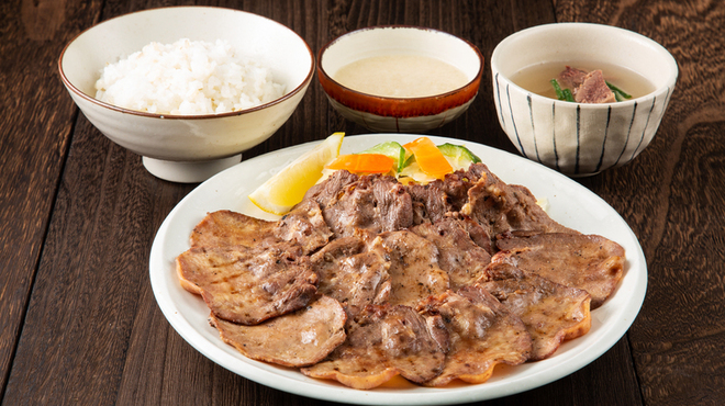 たんやHAKATA - 料理写真:牛たん麦とろろ定食（Lサイズ）