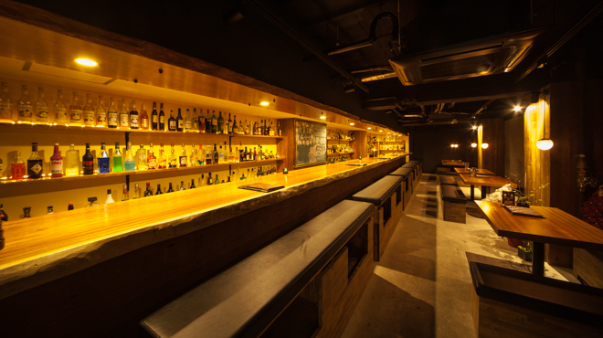 bar unon - メイン写真:店内全景