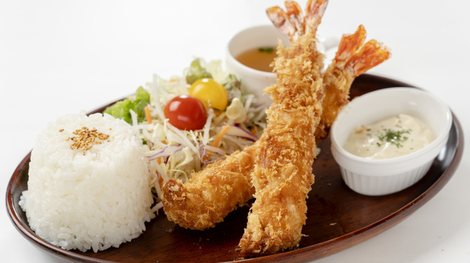 なごめしカフェ トラッツィオーネ ナゴヤ 旧店名 Trazione Nagoya 名古屋 カフェ 食べログ
