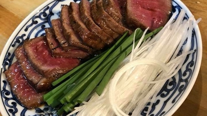 炭火焼肉ホルモン 横綱三四郎 - メイン写真: