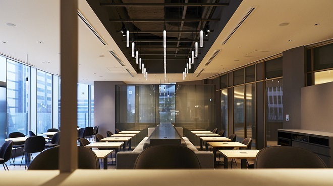 REVIVE KITCHEN THREE - メイン写真: